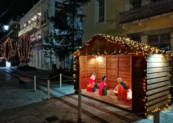 ΔΟΠ ΠΥΡΓΟΥ: Απάντηση πρόεδρου Χάρη Μικελόπουλου για την φάτνη στην Κεντρική Πλατεία
