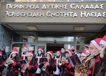 ΝΙΚΟΣ ΚΟΡΟΒΕΣΗΣ: “Μήνυμα αισιοδοξίας και στήριξης σε προσωπικό και νοσηλευόμενους του ΓΝ Πύργου”