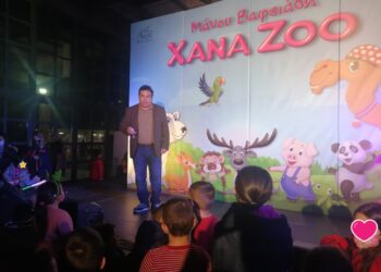 ΔΗΜΟΣ ΠΥΡΓΟΥ: Η μαγεία των Χριστουγέννων  είναι εδώ! (φωτος)