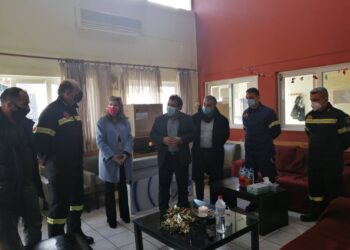 ΔΗΜΟΣ ΠΥΡΓΟΥ: Ο Δήμαρχος Πύργου προσέφερε φωτοτυπικό μηχάνημα και τηλεόραση στην Π.Υ. Πύργου