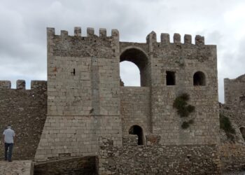 Το επιβλητικό κάστρο της Μεθώνης