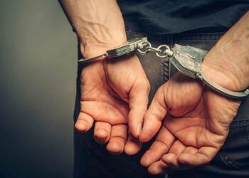 ΗΛΕΙΑ: Σύλληψη με ένταλμα σύλληψης