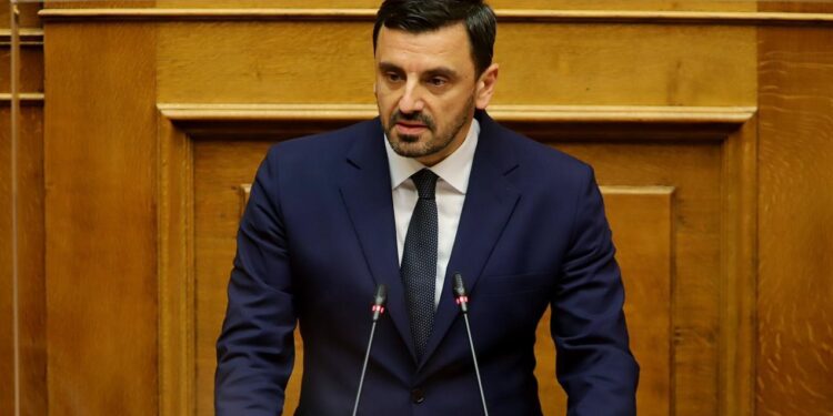 ΑΝΔΡΕΑΣ ΝΙΚΟΛΑΚΟΠΟΥΛΟΣ: “Να στηριχθεί το προϊόν της Κορινθιακής σταφίδας”