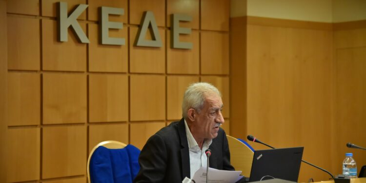 Συνεργασία του Γιάννη Λυμπέρη με το Γενικό Διευθυντή της ΚΕΔΕ για θέματα πολιτικής Υγείας