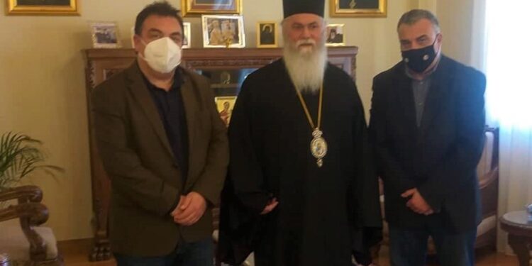 ΔΗΜΟΣ ΠΥΡΓΟΥ:  Συνάντηση δημάρχου με Μητροπολίτη Καλαβρύτων και Αιγιαλείας κ. Ιερώνυμο για το θέμα των αγροεκτάσεων