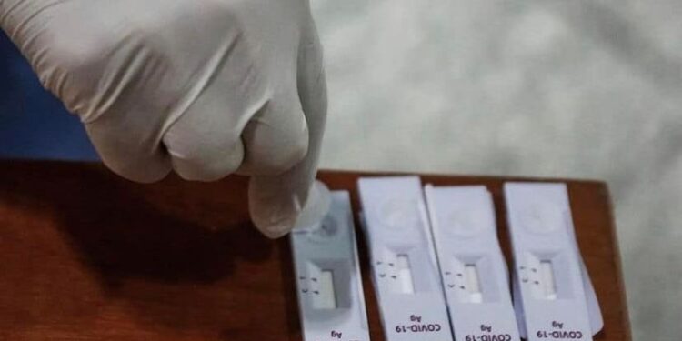 ΔΗΜΟΣ ΑΝΔΡΑΒΙΔΑΣ – ΚΥΛΛΗΝΗΣ: Δωρεάν εξέταση rapid test αύριο Τρίτη (01/03) στα Λεχαινά και Παρασκευή (04/03) στη Βάρδα