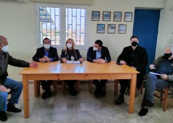 ΔΙΟΝΥΣΙΑ ΑΥΓΕΡΙΝΟΠΟΥΛΟΥ: Επικοινωνία με τον νέο Υπ. Αγροτ. Ανάπτυξης, κ. Γεωργαντά