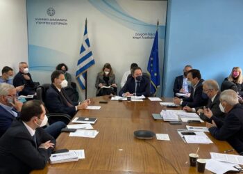 Ο Δήμαρχος Ήλιδας Γιάννης Λυμπέρης στην 1η συνεδρίαση της Κοινής Προπαρασκευαστικής Ομάδας Εργασίας ΚΕΔΕ – ΥΠΟΙΚ- ΥΠΕΣ για τα οικονομικά των Δήμων