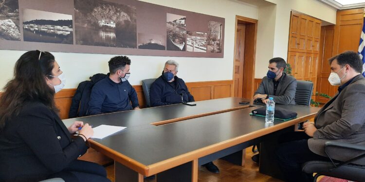 Σύσκεψη υπό τον Αντιπεριφερειάρχη Π.Ε Ηλείας Β. Γιαννόπουλο, για την λειτουργία του Κόμβου των Creative Hubs στην Π.Ε Ηλείας