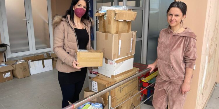 ΔΗΜΟΣ ΠΥΡΓΟΥ: Έφυγε η πρώτη αποστολή με φάρμακα για την Ουκρανία
