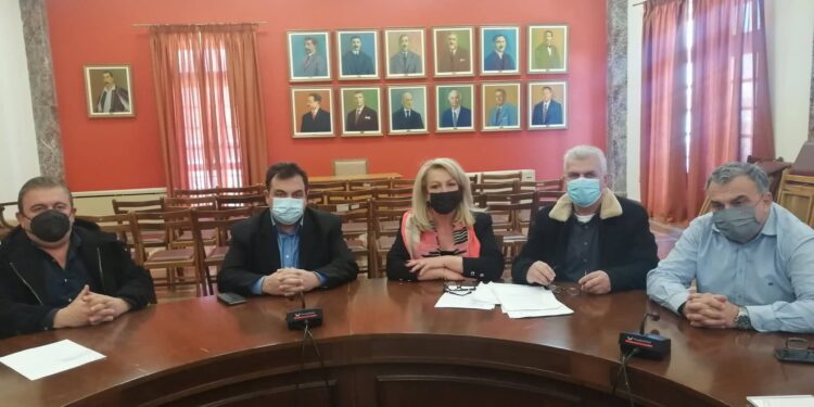 ΔΗΜΟΣ ΠΥΡΓΟΥ: Μείωση ενεργειακού κόστους σε ΔΕΥΑΠ και Ερύμανθο μέσω ανανεώσιμων πηγών ενέργειας