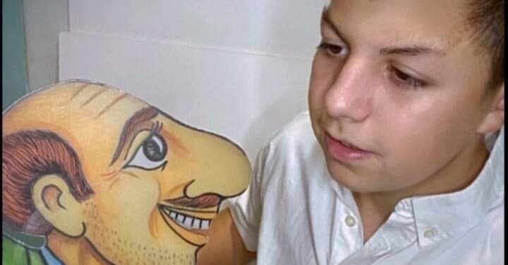 ΣΤΡΑΤΟΣ ΚΑΜΠΙΣΙΟΥΛΗΣ: “Δεν με ενοχλεί να με με λένε Καραγκιόζη. Αν είχαμε λίγη από την εξυπνάδα του, τα πράγματα θα ήταν καλύτερα”