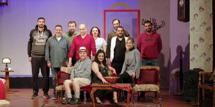 ΟΜΑΔΑ ΤΕΧΝΗΣ “ΔΟΥΡΕΙΟΣ ΙΠΠΟΣ”: Πρεμιέρα το Σάββατο με το “Η Μακαρίτισσα μητέρα της κυρίας”