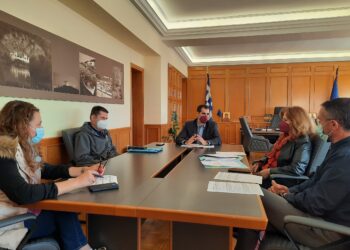 Σύσκεψη Αντιπεριφερειάρχη Π.Ε Ηλείας Β. Γιαννόπουλου, με Διεύθυνση Τεχνικών Έργων και Τμ. Πολιτικής Προστασίας