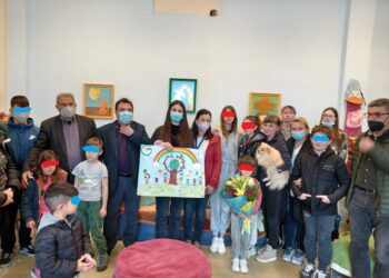 ΔΗΜΟΣ ΠΥΡΓΟΥ: Ο δήμαρχος κοντά στις οικογένειες από την Ουκρανία που φιλοξενούνται στο «Χαμόγελο του παιδιού»