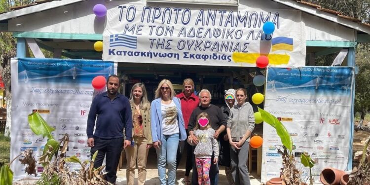 ΔΗΜΟΣ ΠΥΡΓΟΥ: Δώρα σε παιδιά προσφύγων από την Ουκρανία