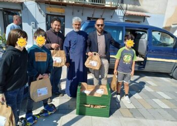 ΔΗΜΟΣ ΠΥΡΓΟΥ: Πασχαλινές εκπλήξεις στα παιδιά (φωτος)