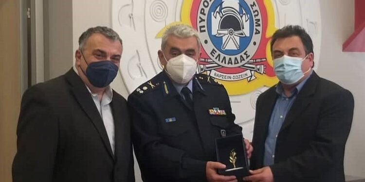 ΔΗΜΟΣ ΠΥΡΓΟΥ: Στο νέο Αρχηγό του Π.Σ. Αντιστράτηγο Αλέξιο Ράπανο ο δήμαρχος Πύργου Παν. Αντωνακόπουλος εν όψει αντιπυρικής περιόδου