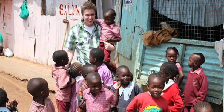 ΤΟ 8Ο ΔΙΕΘΝΕΣ ΦΕΣΤΙΒΑΛ ΝΤΟΚΙΜΑΝΤΕΡ ΠΕΛΟΠΟΝΝΗΣΟΥ επιστρέφει στις κινηματογραφικές αίθουσες εκεί που ανήκει