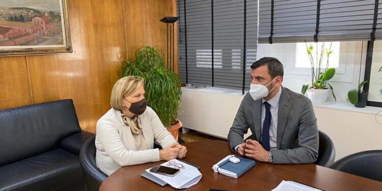 ΑΝΔΡΕΑΣ ΝΙΚΟΛΑΚΟΠΟΥΛΟΣ: Ζήτησε επίσπευση των διαδικασιών πρόσληψης γιατρών και λοιπού προσωπικού στα Νοσοκομεία μας