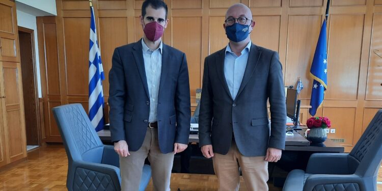Η Π.Ε Ηλείας στηρίζει τη δράση ενίσχυσης της Βιβλιοθήκης του Ρουμανικού Γυμνασίου «Νίκος Καζαντζάκης»