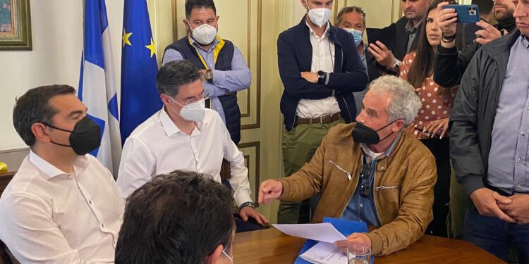 ΑΛΕΞΗΣ ΤΣΙΠΡΑΣ ΑΠΟ ΤΟΝ ΠΥΡΓΟ: “Δεσμεύομαι να ξανανοίξουν τα Πανεπιστημιακά Τμήματα”