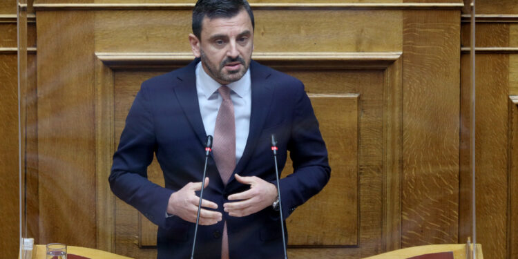 ΑΝΔΡΕΑΣ ΝΙΚΟΛΑΚΟΠΟΥΛΟΣ: “Άμεση αποζημίωση για τα εσπεριδοειδή που επλήγησαν από παγετούς”