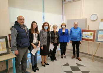 Η Δ. Αυγερινοπούλου στην έκθεση ζωγραφικής του συμπολίτη μας, Παύλου Αυγερινόπουλου