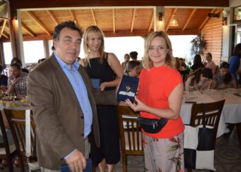 ΔΗΜΟΣ ΠΥΡΓΟΥ:  Ο δήμαρχος Παναγιώτης Αντωνακόπουλος υποδέχτηκε εκπαιδευτικούς και μαθητές τριών σχολείων με το πρόγραμμα ERASMUS+