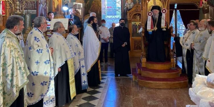 Λαμπρή η εορτή των Αγίων Ισαποστόλων και Βασιλέων Κωνσταντίνου και Ελένης στην Ανδραβίδα