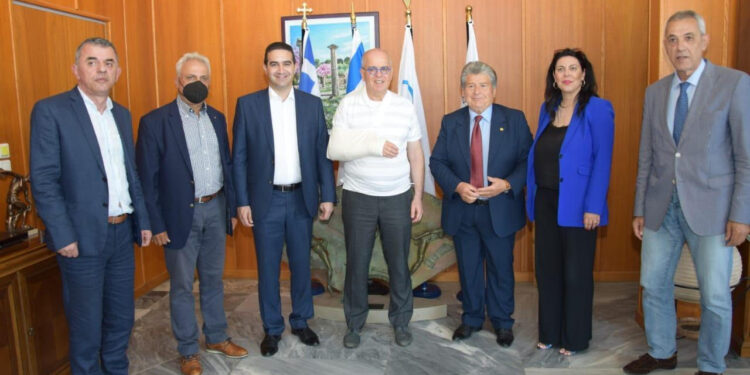 ΜΙΧΑΛΗΣ ΚΑΤΡΙΝΗΣ: “«Ξεκάθαρο το αναπτυξιακό πρόσημο της επίσκεψης του Ισραηλινού πρέσβη στην Ηλεία”