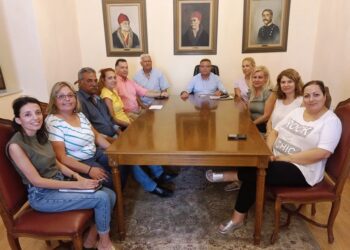 ΔΗΜΟΣ ΠΗΝΕΙΟΥ: Ανανέωση συμβάσεων εργαζομένων Κέντρου Κοινότητας