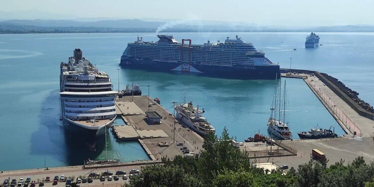 ΔΗΜΟΣ ΠΥΡΓΟΥ: Πάνω από 5.000 τουρίστες αποβιβάστηκαν στο Κατάκολο