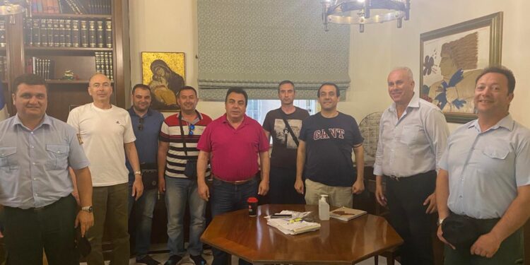 ΔΗΜΟΣ ΠΥΡΓΟΥ: Συνάντηση δημάρχου Πύργου με τη Δημοτική Αστυνομία