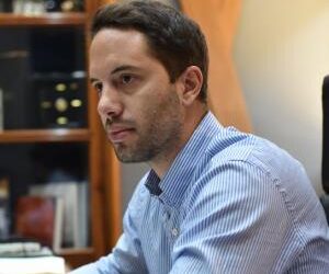 Μήνυμα Λευτέρη Βαρουξή  για τις πανελλήνιες εξετάσεις