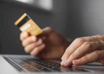 ΒΟΥΠΡΑΣΙΑ: Απέσπασε 70.000 ευρώ από λογαριασμό εταιρείας