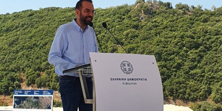 Ο Νεκτάριος Φαρμάκης για την παράδοση στην κυκλοφορία της παράκαμψης Αμφιλοχίας