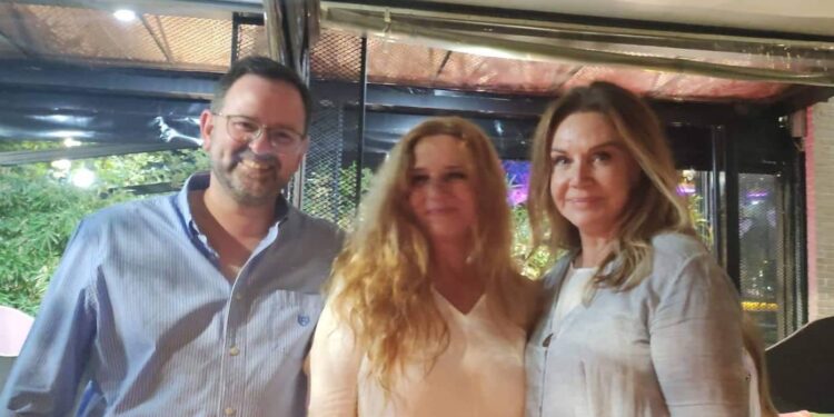 Με δύο σπουδαίες κυρίες…