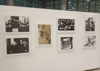 ΔΗΜΟΣ ΠΥΡΓΟΥ: Συνεχίζεται μέχρι την Πέμπτη 28/7 η φωτογραφική έκθεση για τον Ελευθέριο Βενιζέλο στο Θεματικό Πάρκο Ξυστρή