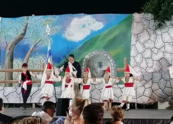 ΔΗΜΟΣ ΠΥΡΓΟΥ: Πλήθος κόσμου στο 21ο Φεστιβάλ παραδοσιακών χορών Ελαιώνα