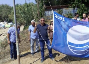 ΔΗΜΟΣ ΠΗΝΕΙΟΥ: Οι Γαλάζιες σημαίες για Γλύφα, Θίνες, Αρκούδι