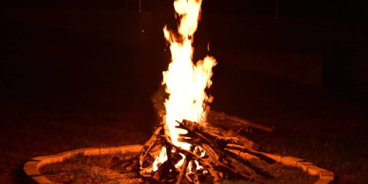 “Η Πυρά ενώνει τις γενιές και ξυπνά τις αναμνήσεις!”