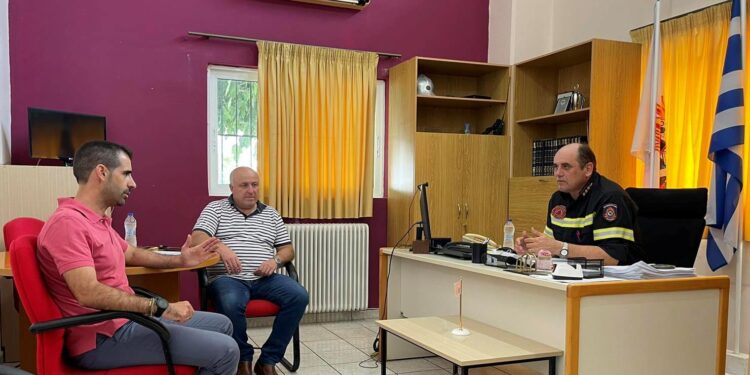 Έκτακτη σύσκεψη Πολιτικής Προστασίας με τον Αντιπεριφερειάρχη Π.Ε Ηλείας Β.Γιαννόπουλο