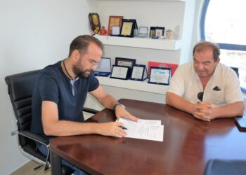 ΠΕΡΙΦΕΡΕΙΑ ΔΥΤΙΚΗΣ ΕΛΛΑΔΑΣ: Υπογραφή μελέτης αντιμετώπισης επικίνδυνων πρανών στο επαρχιακό οδικό δίκτυο της Π.Ε Ηλείας