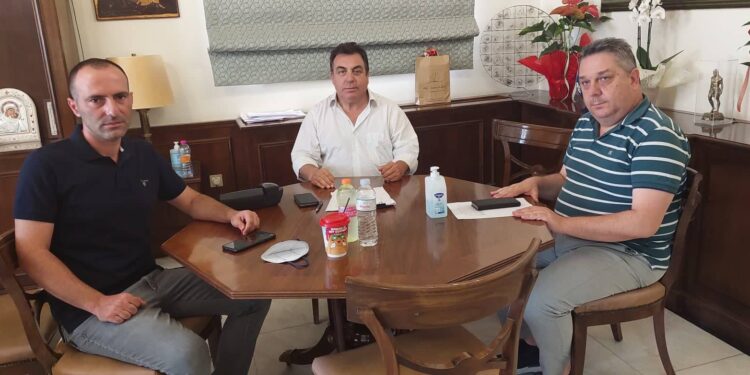ΔΗΜΟΣ ΠΥΡΓΟΥ: Τα έργα συνεχίζονται – Υπεγράφη η σύμβαση έργου οδοποιίας στη Μυρτιά
