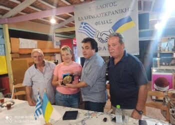 ΔΗΜΟΣ ΠΥΡΓΟΥ:  Ο δήμαρχος Παναγιώτης Αντωνακόπουλος στην αποχαιρετιστήρια γιορτή των φιλοξενούμενων Ουκρανών μαθητών