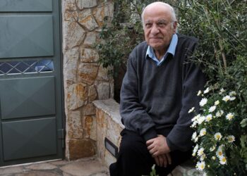 “Έφυγε” από την ζωή ο Ηλείος αστροφυσικός Διονύσης Σιμόπουλος