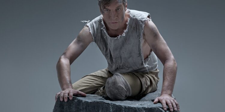 Tο 32ο Φεστιβάλ Αρχαίας Ήλιδας παρουσιάζει για δεύτερη συνεχή καλοκαιρινή περίοδο τον “ΠΡΟΜΗΘΕΑ ΔΕΣΜΩΤΗ” του ΑΙΣΧΥΛΟΥ