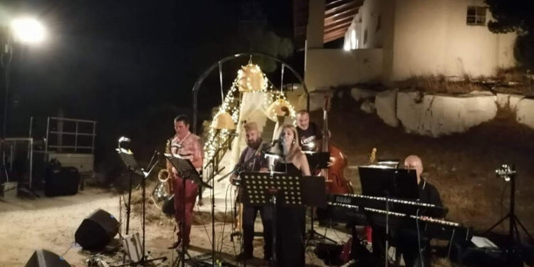 Μαγευτική αυλαία στο Κουνουπέλι