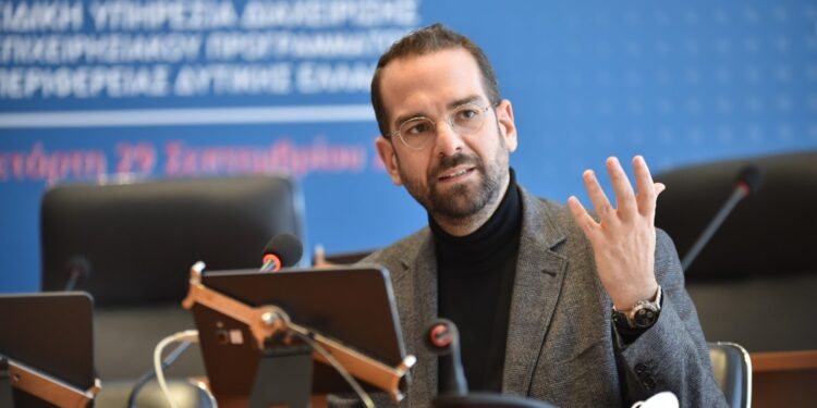 Μέτρα και δράσεις για την ενίσχυση της αμπελουργίας ζητάει από τα συναρμόδια Υπουργεία ο Νεκτάριος Φαρμάκης